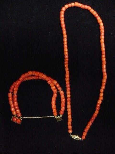 bloedkoraal ketting en armband los van elkaar te koop, Ophalen of Verzenden, Goud, Armband