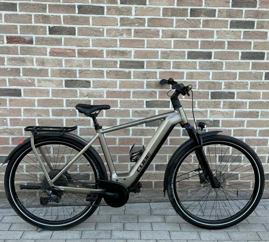E-bike Cube Kathmandu 750wh / Bosch Cx, Ophalen of Verzenden, Aluminium, 24 inch of meer