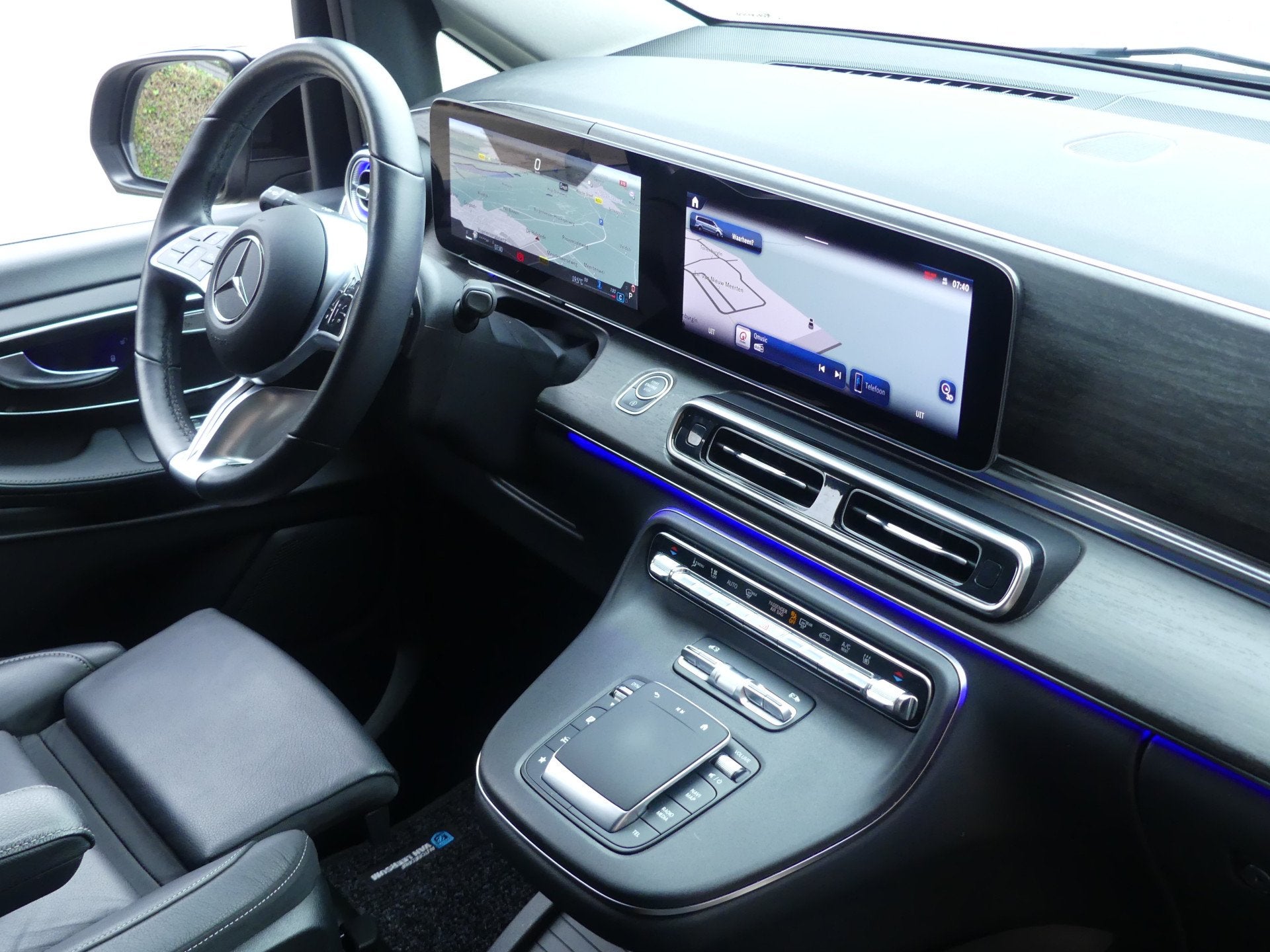 Mercedes-Benz V-Klasse 300d Extra Lang AMG Dubbel Cabine Sfe, Auto's, Dealer onderhouden, Achterwielaandrijving, Gebruikt, Euro 6