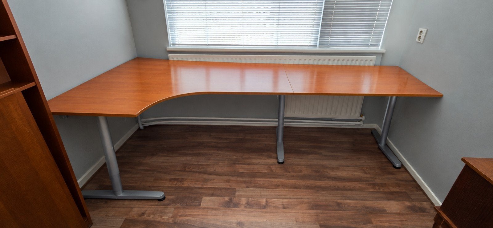 Ikea Hoekbureau - Licht Gebruikt, Ophalen, Opbergruimte, Gebruikt, Spaanplaat of MDF