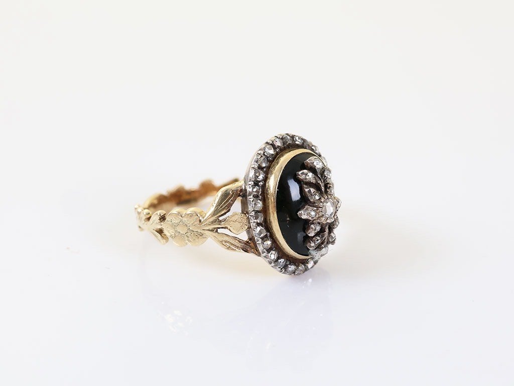 14 Karaat Antieke Gouden Diamanten Ring Met Groene Steen, Ophalen of Verzenden, Zo goed als nieuw, 17 tot 18, Met edelsteen