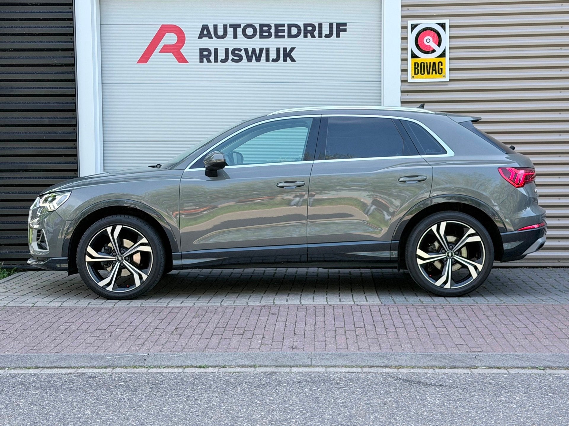 Audi Q3 35 TFSI Pro Line AppleCarPlay/Blindspot/Matrix, Euro 6, 4 cilinders, 150 pk, Bedrijf