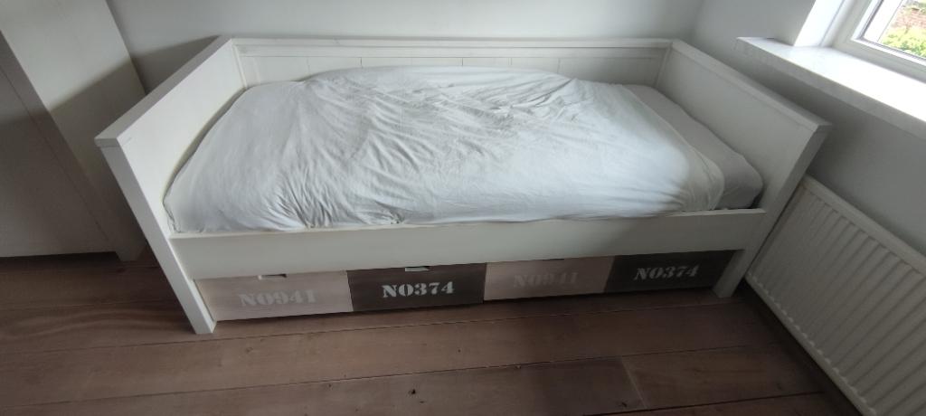 Bopita 1-persoons bed bedbank, Ophalen, 85 tot 100 cm, Zo goed als nieuw, Lattenbodem