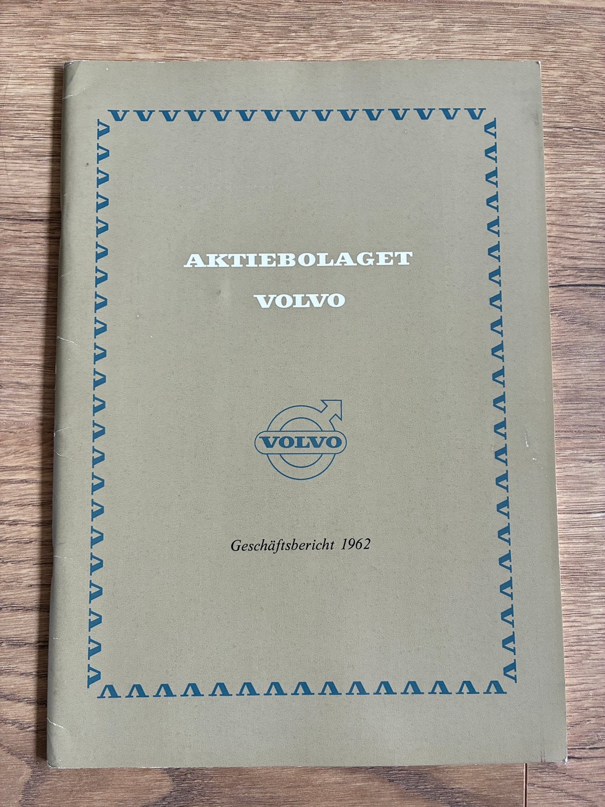 1962 Volvo jaarverslag, Verzenden, Zo goed als nieuw, Volvo
