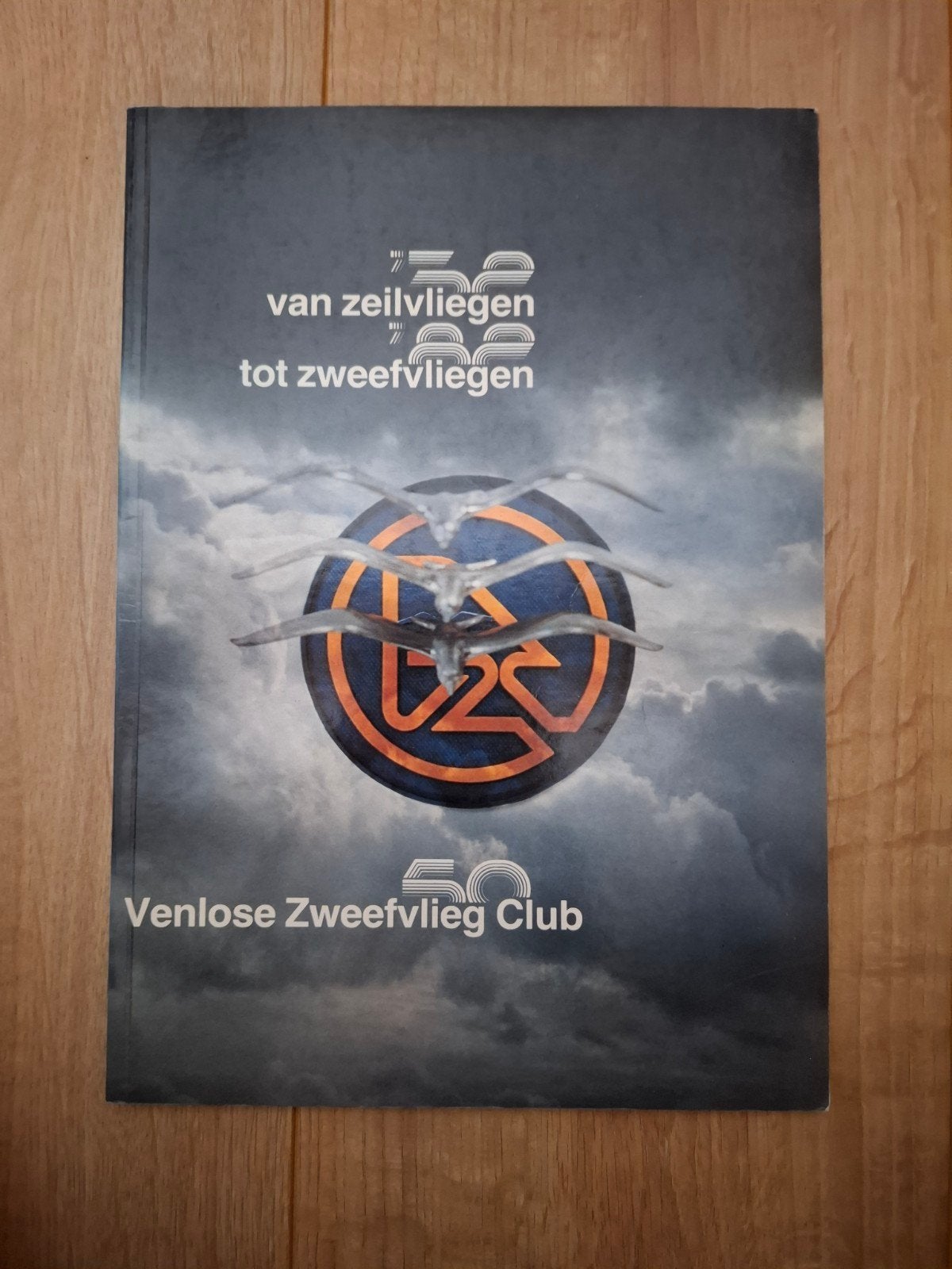 Boek 50 jaar venlosche Zweefvliegclub venlo Zweefvliegclub, Ophalen