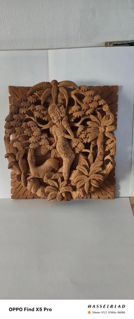 Houten wanddecoratie met Balinese danseres en fauna, Ophalen of Verzenden, Handgemaakt, Wanddecoratie, 20 - 50 cm