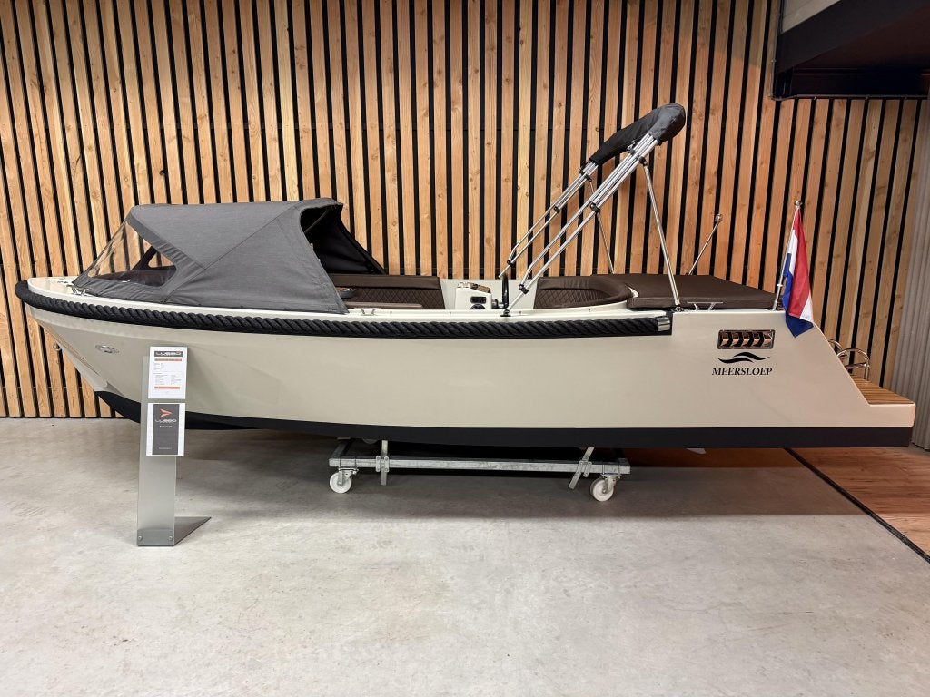 NwStaat! MEERSLOEP 600 'HONDA 20PK' AUDIO BIMINI LED Bj2025!
