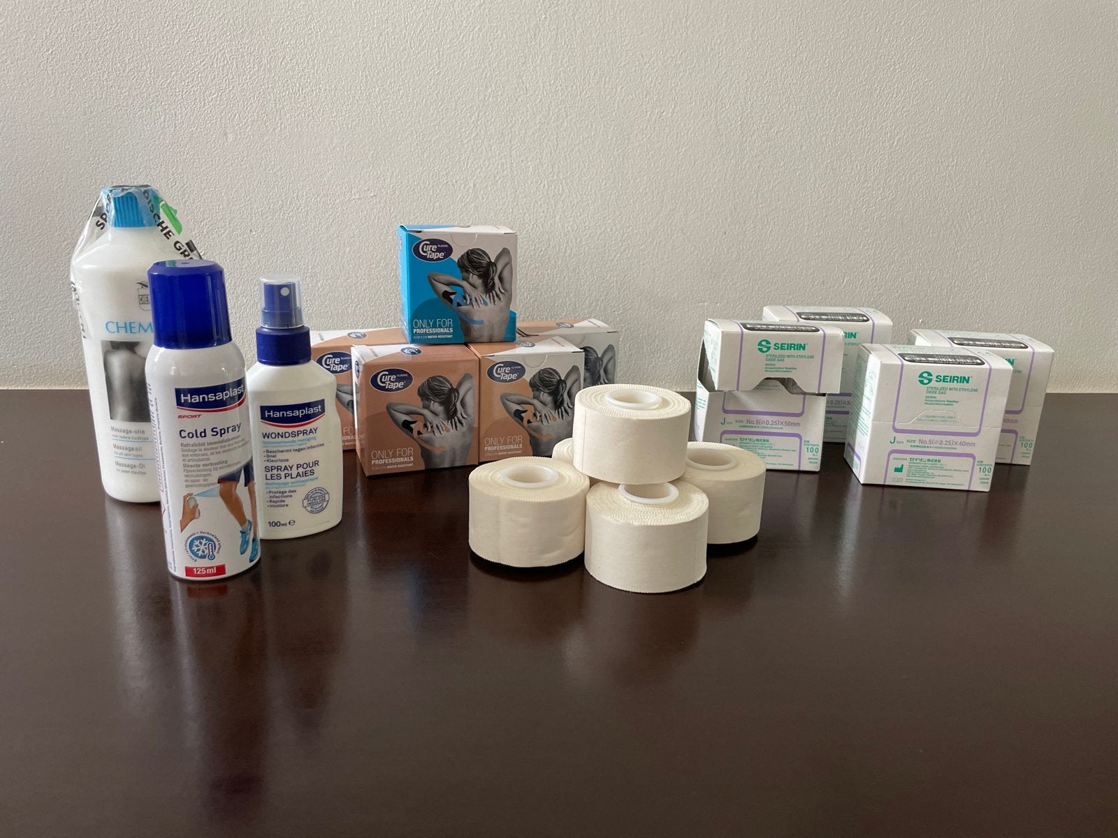 Diverse materialen fysiotherapie/sportverzorging