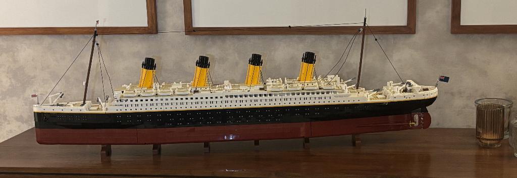 lego  Titanic 10294, Kinderen en Baby's, Ophalen, Overige thema's, Lego, Compleet