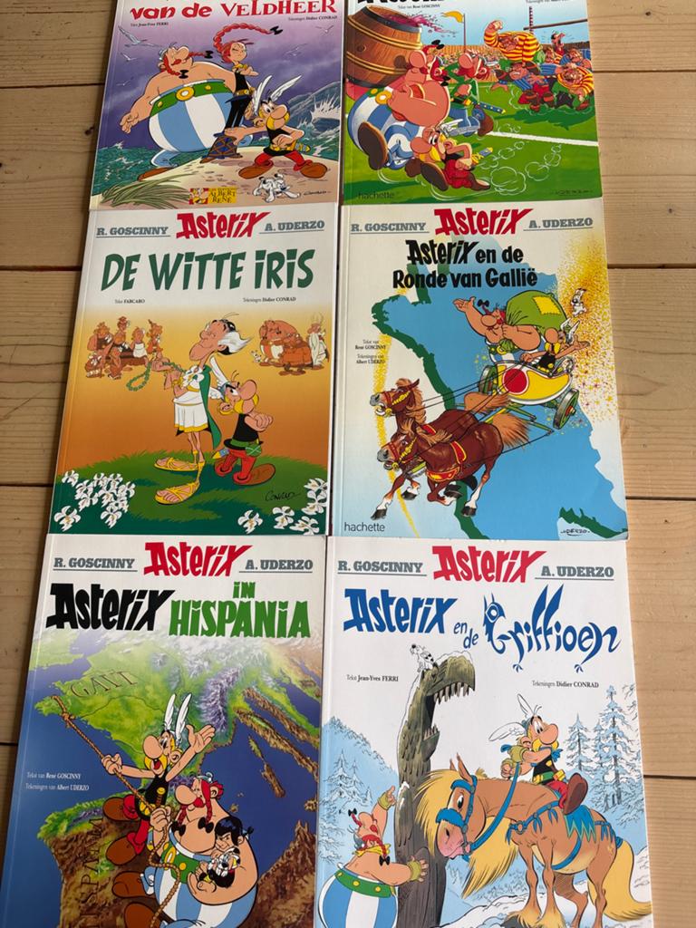 Asterix stripboeken - Diverse titels, Meerdere stripboeken, Ophalen of Verzenden, Gelezen