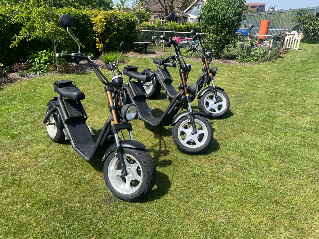 Luqi Snorfietsen - Drie Stuks Beschikbaar, Fietsen en Brommers, Snorfietsen en Snorscooters, Ophalen, Gebruikt, Elektrisch, Overige merken