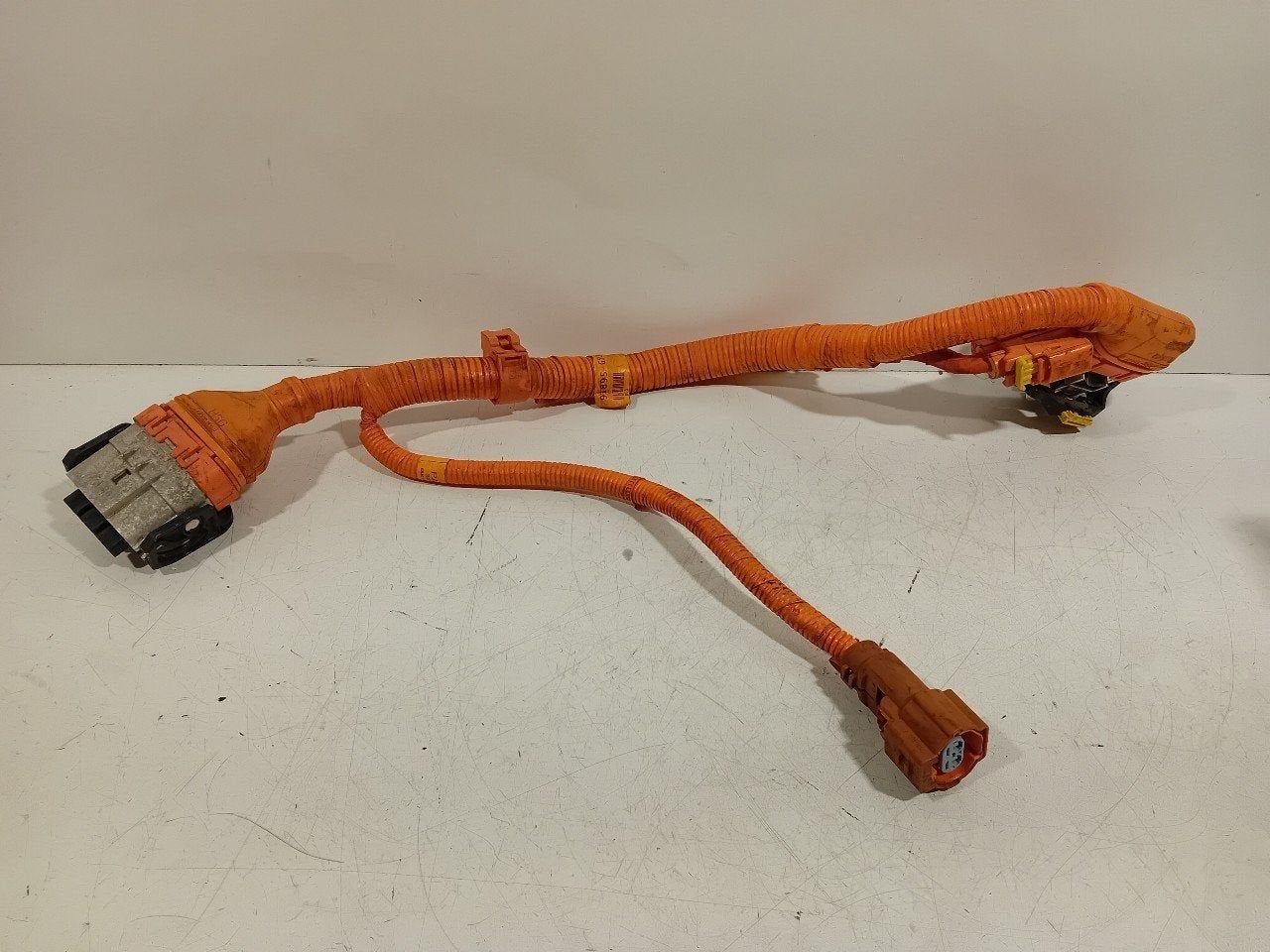 Kabel Kia Niro, Onderdelen@venauto.nl, Van der Ven Autorecycling B.V., Ettenseweg 76, 4706 PB Roosendaal, The Netherlands, Herkomst onderdeel bekend