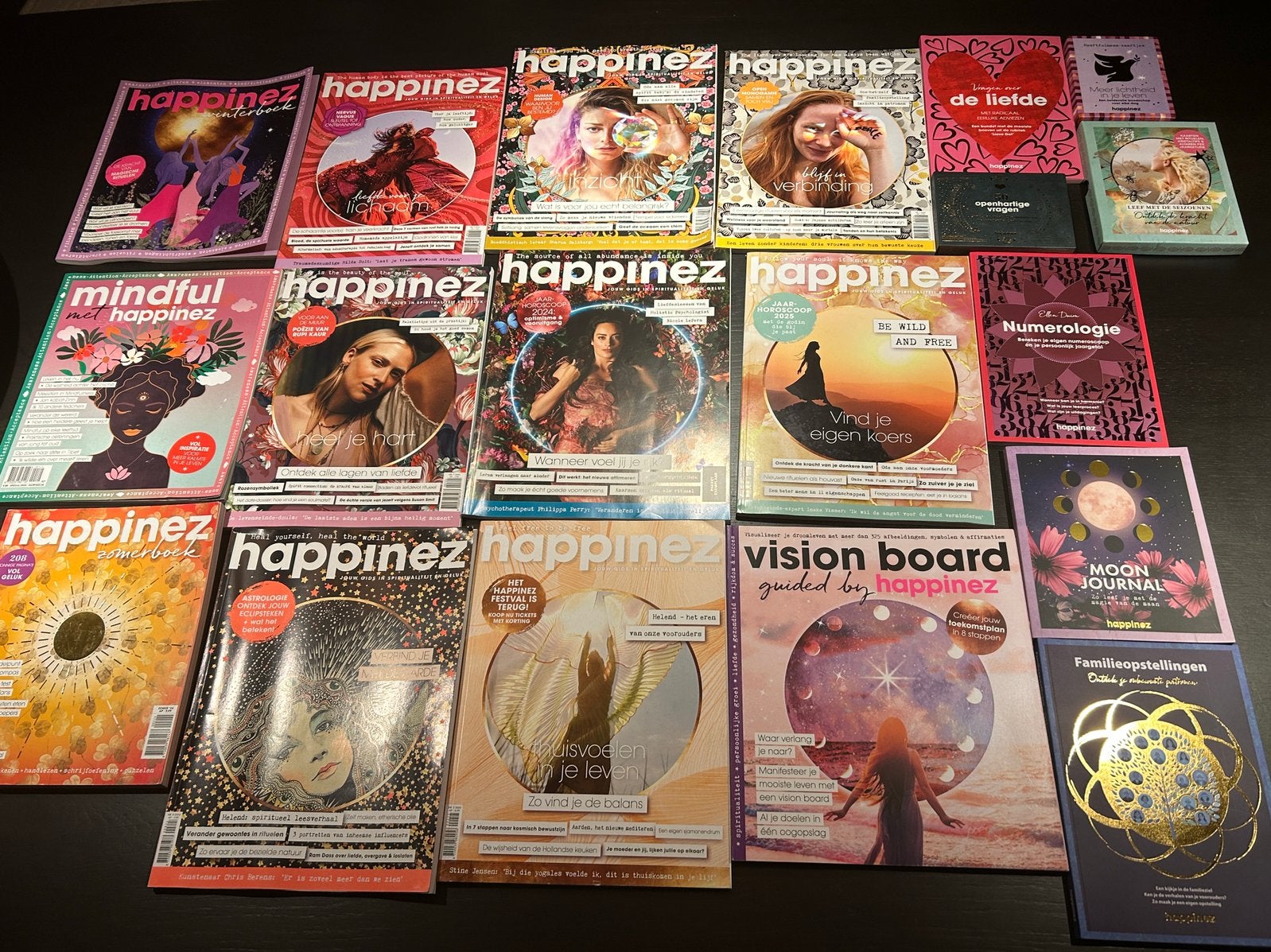 Compleet pakket happinez kaarten specials, Ophalen of Verzenden, Zo goed als nieuw