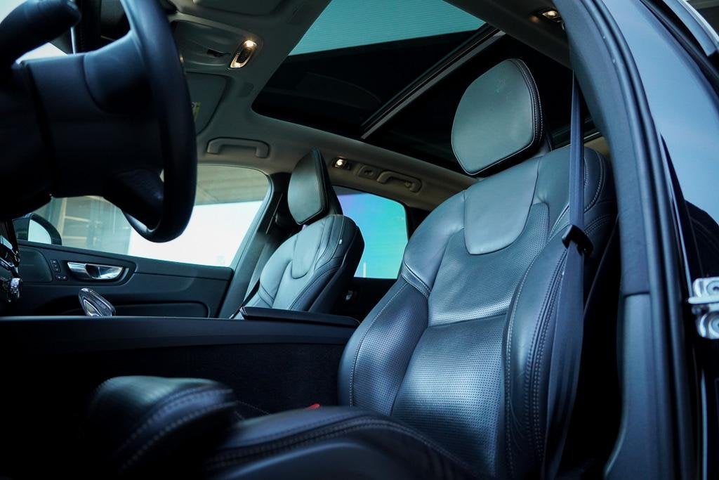 Volvo XC60 2.0 T6 Plug-in hybrid AWD Inscription / Pano / St, Auto's, Volvo, Gebruikt, Euro 6, 1969 cc, 138 €/maand