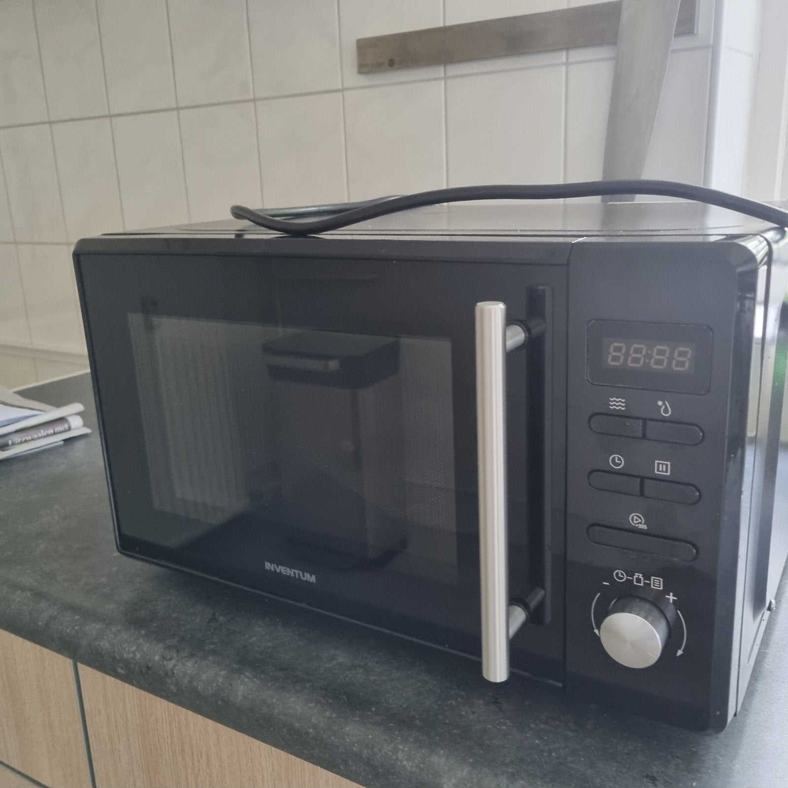 Inventum MN207SB Solo Magnetron - Zo goed als nieuw, Witgoed en Apparatuur, Magnetrons, Minder dan 45 cm, Ophalen of Verzenden