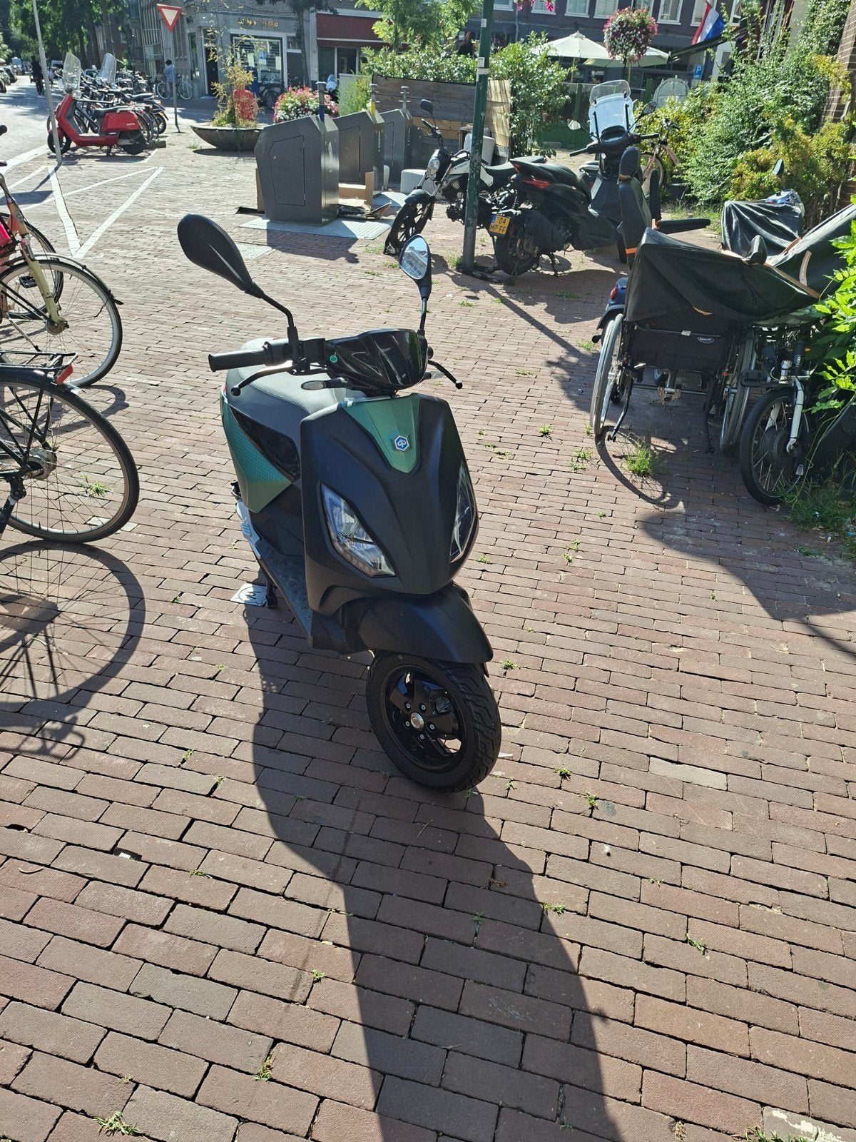 vespa piagio 1, Fietsen en Brommers, Scooters | Vespa, Ophalen, Overige modellen, Maximaal 45 km/u, Elektrisch