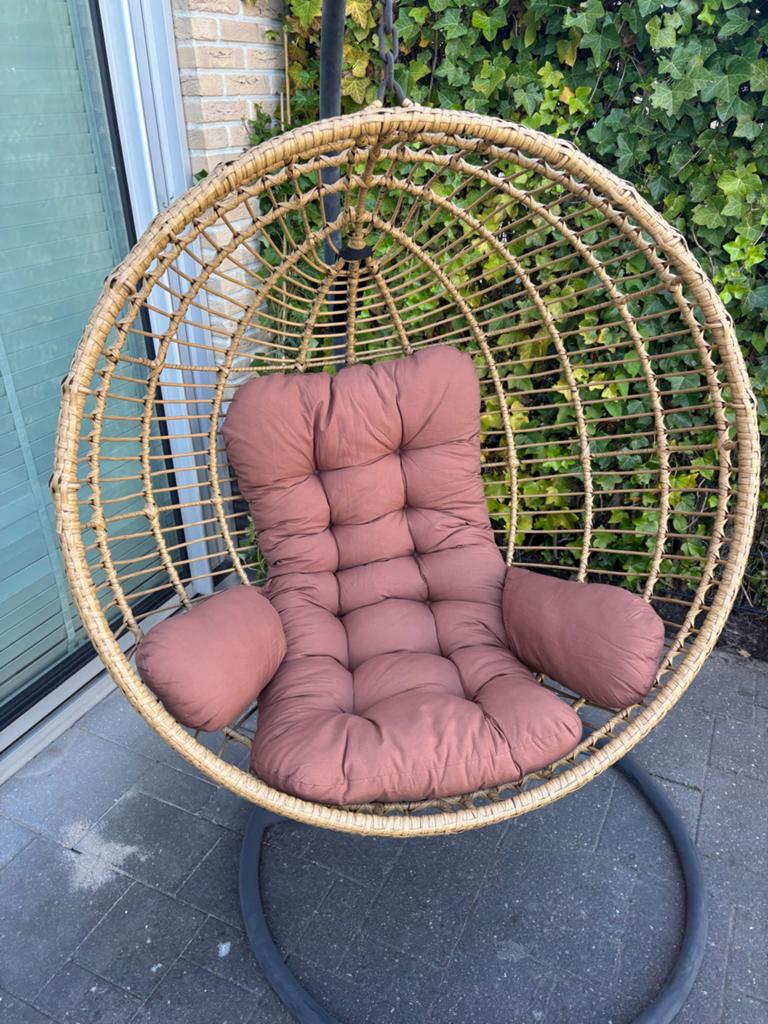 Comfortabel kussen voor hangstoel - Bruin, Huis en Inrichting, Woonaccessoires | Kussens, Zo goed als nieuw, Bruin, Overige vormen