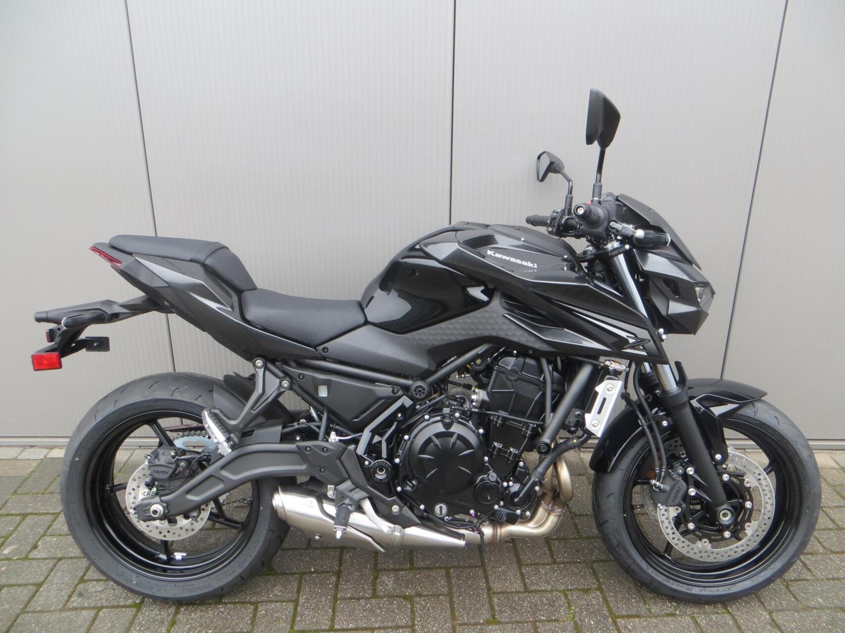 Kawasaki Z650 S, 649 cc, Bedrijf, Meer dan 35 kW, Traction Control