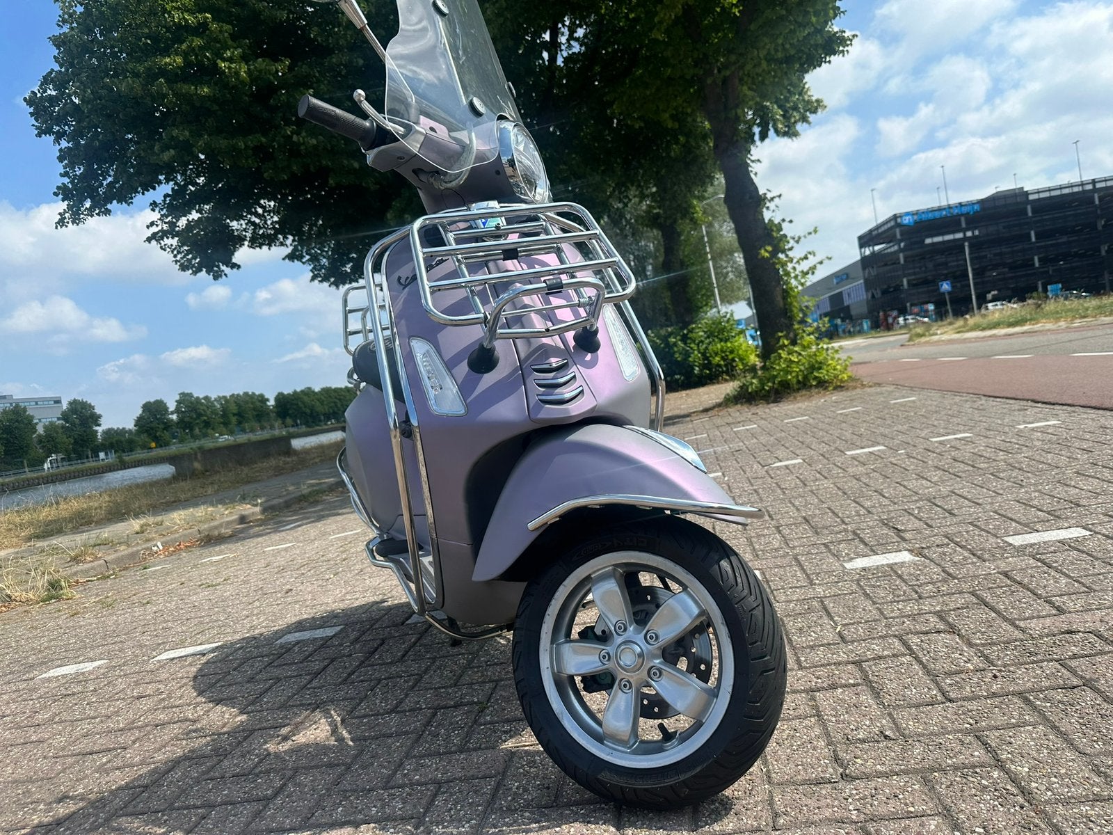 Vespa primavera custom full options geel kenteken, Ophalen, Gebruikt, Overige modellen, Maximaal 45 km/u