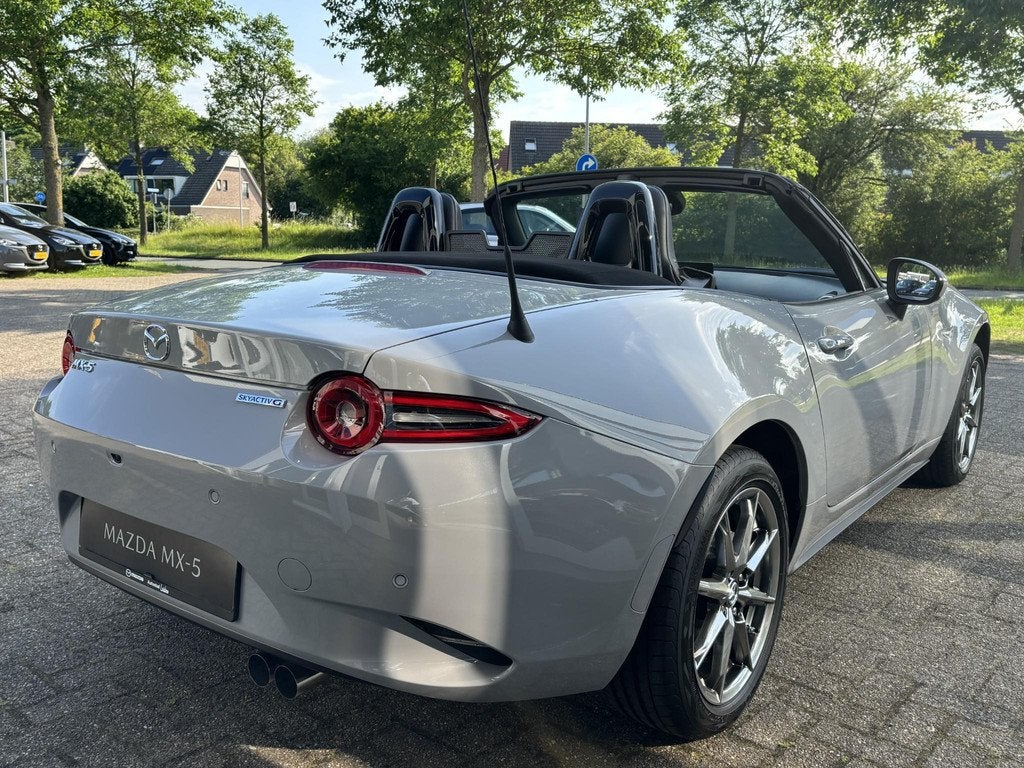 Mazda MX-5 1.5 SkyActiv-G 132 Exclusive-Line, Achterwielaandrijving, 978 kg, Euro 6, 4 cilinders