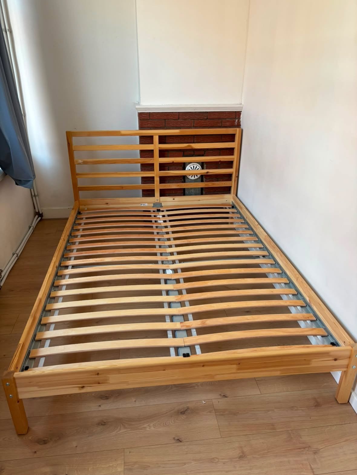 IKEA TARVA Bedframe, grenen, 140x200 cm, Ophalen, Gebruikt, Overige kleuren, Tweepersoons