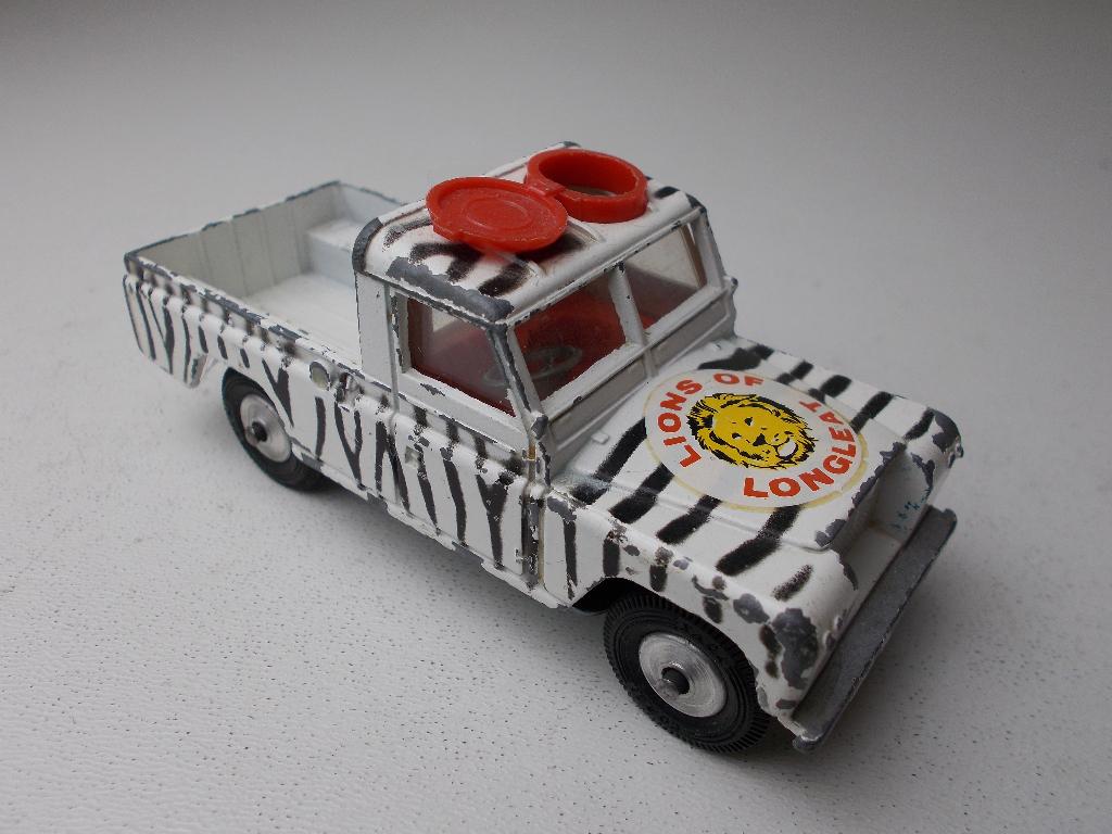 1968 Corgi Gift Set 8. LANDROVER "LIONS OF LONGLEAT" I.g.st., Hobby en Vrije tijd, Modelauto's | 1:43, Ophalen of Verzenden, Zo goed als nieuw