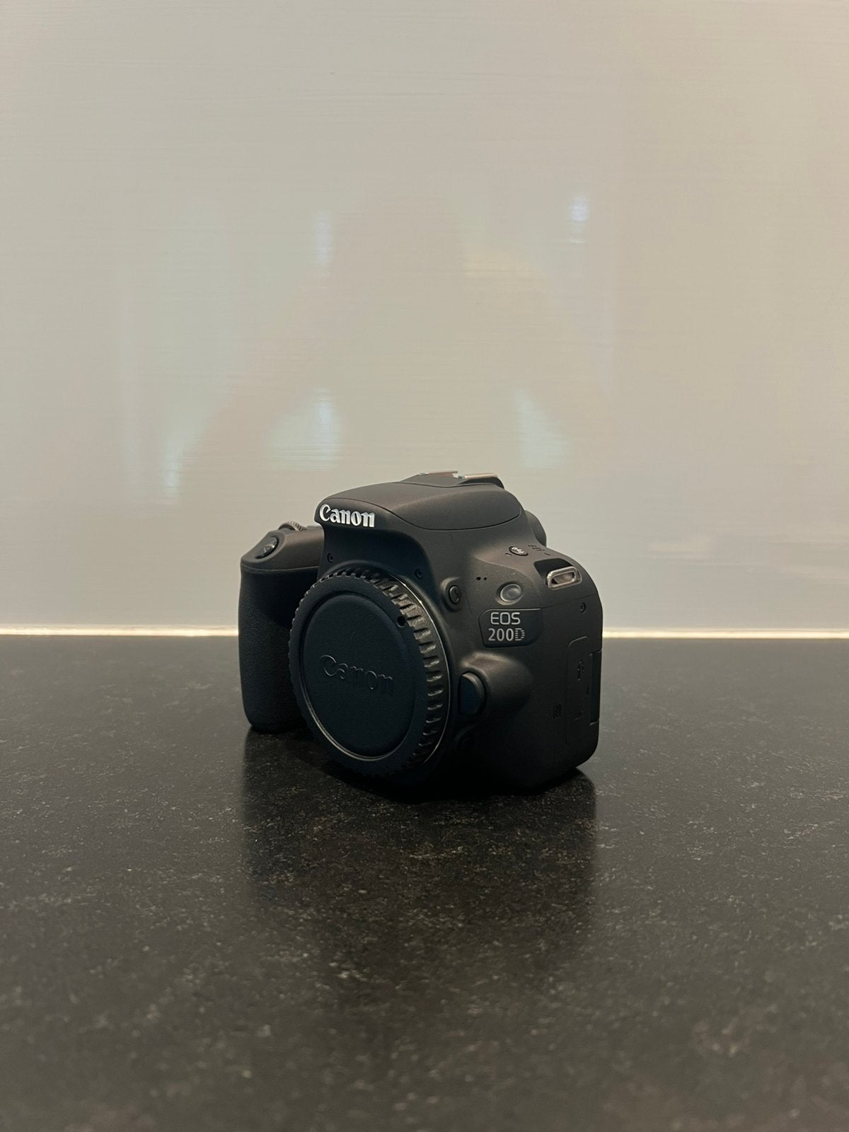 Canon eos 200D X5, Ophalen of Verzenden, Zo goed als nieuw, Canon, Geen optische zoom