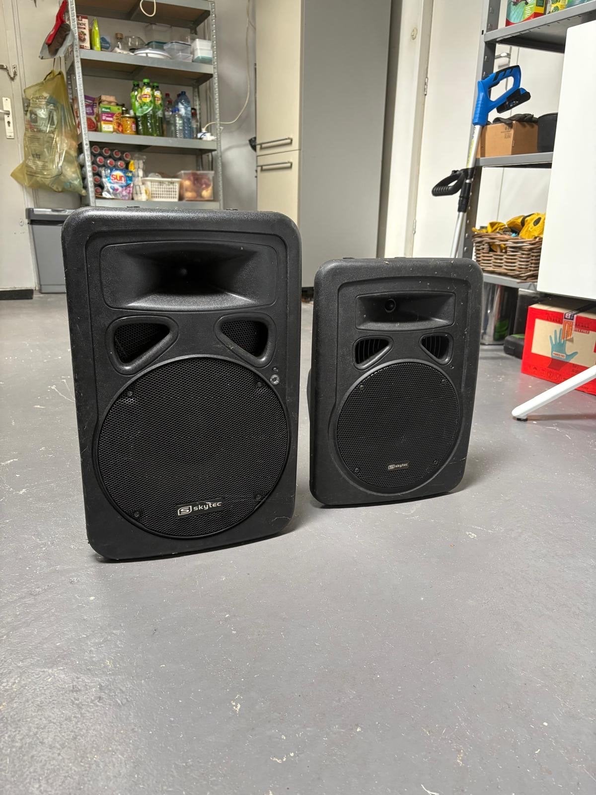 Skytec SP1200A & SP1000 speakerset met statieven en microfoo, Audio, Tv en Foto, Luidsprekers, Gebruikt, Party speaker, AUX-ingang