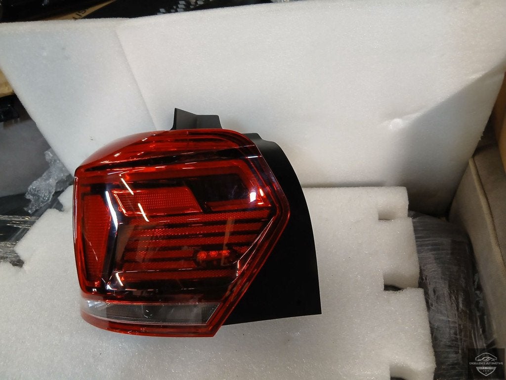 VW Polo 2G 2017-2021 LED Achterlicht Links 2G0945207B, Gebruikt, Volkswagen, Volkswagen AG, Berliner Ring 2
38440  Wolfsburg, DE