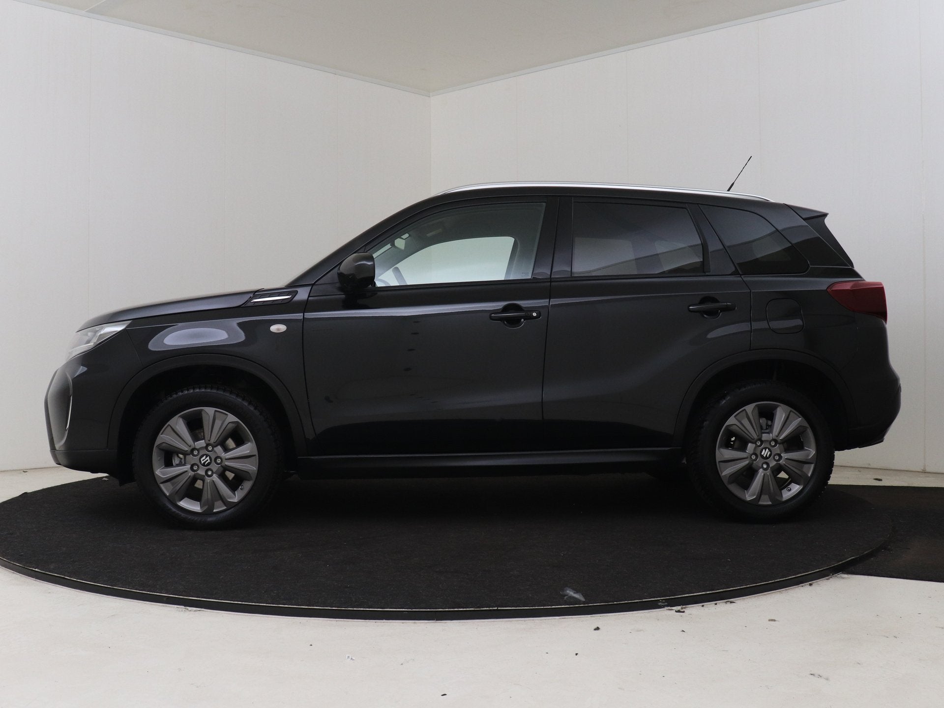 Suzuki Vitara 1.4 Boosterjet Smart Hybrid Select | BTW voert, Stof, Gebruikt, 4 cilinders, Zwart