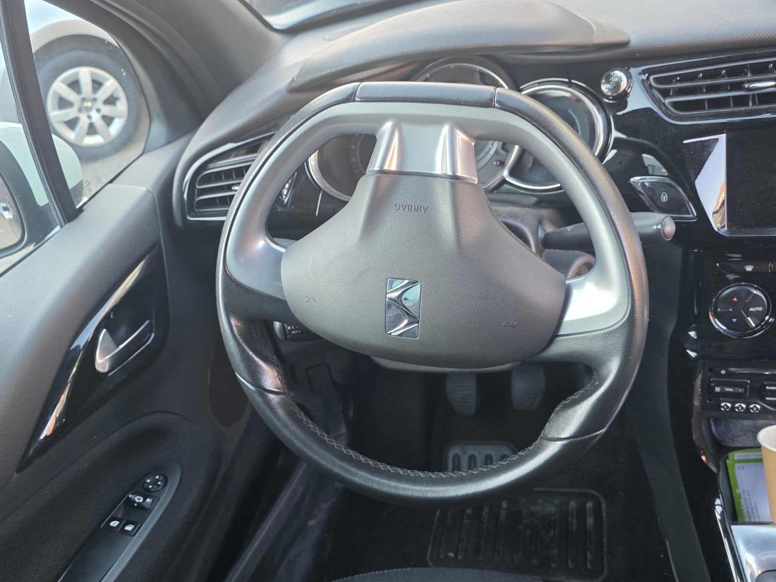 Citroën DS3 1.2 VTI 2013 Blauw, Auto's, Voorwielaandrijving, 40 €/maand, 1199 cc, Blauw