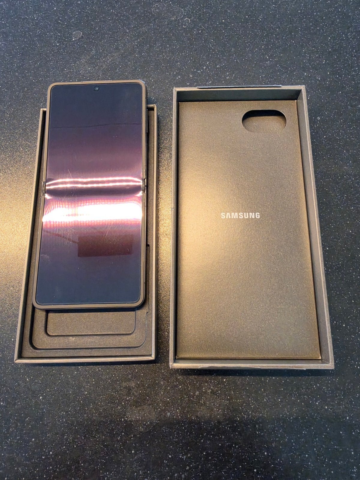 Samsung Galaxy Z Flip 7 512gb, Gebruikt, Zwart, Touchscreen, Zonder simlock