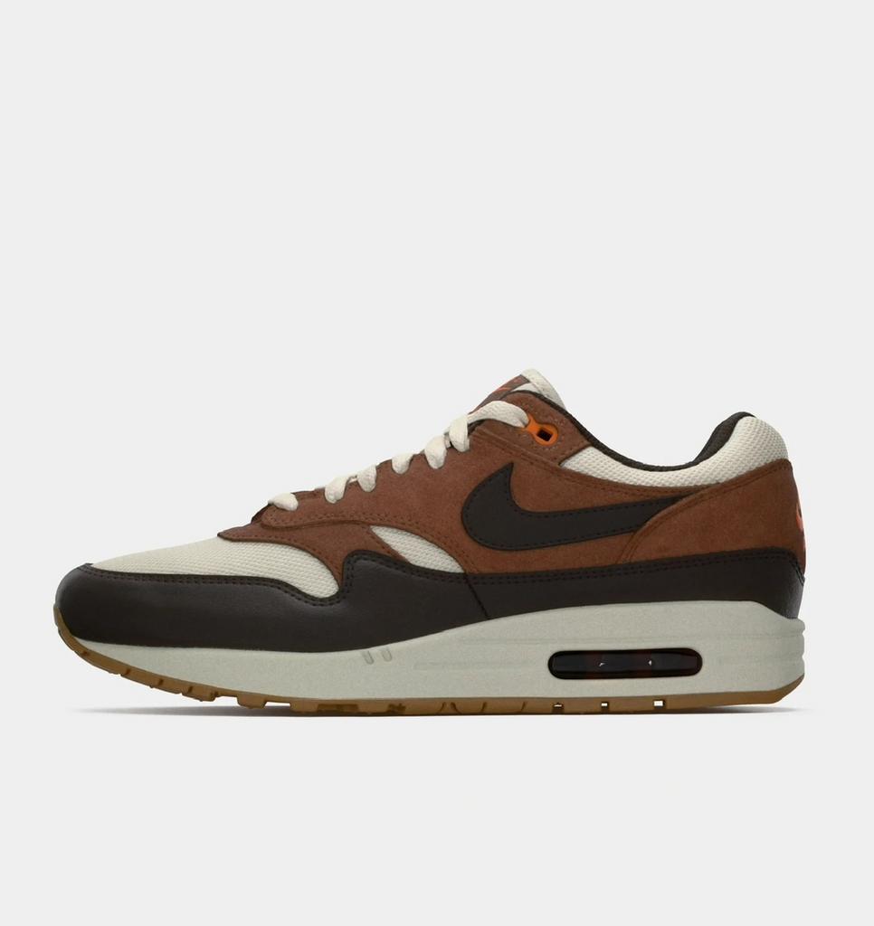 Nike Air Max 1 ‘Thanksgiving’ - maat 47, Kleding | Heren, Schoenen, Product.Safety.ENEA@nike.com, Bruin, Nike, Nieuw