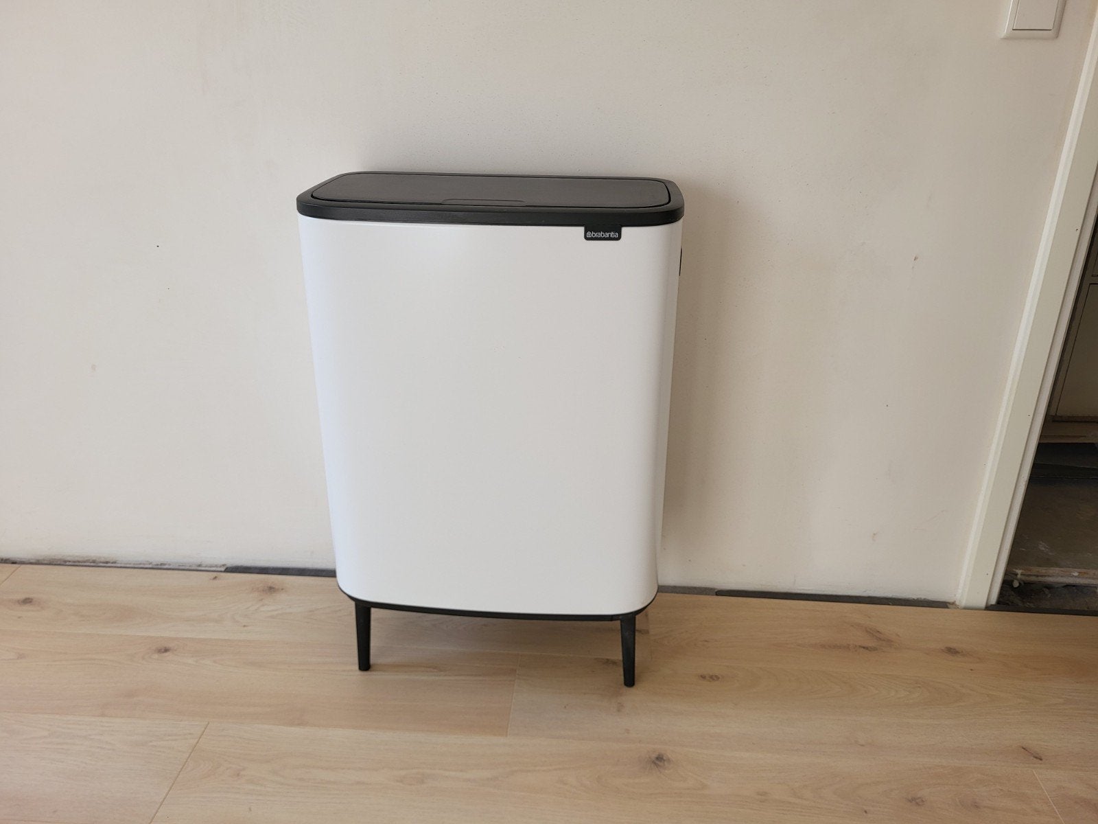 Brabantia Bo Touch Bin Hi wit - 2x30L met poten, Huis en Inrichting, Woonaccessoires | Prullenbakken, Ophalen, Overige materialen
