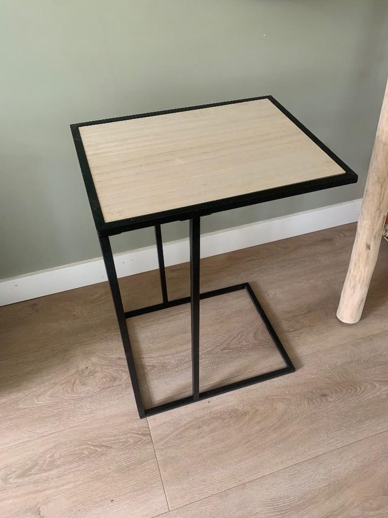 Kleine sidetable, tafeltje bijzettafeltje, Huis en Inrichting, Tafels | Bijzettafels, 45 tot 60 cm, Minder dan 55 cm, Gebruikt