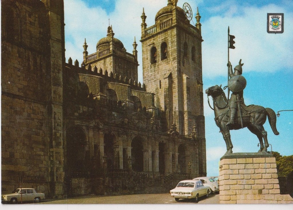 Portugal, Porto met auto's oa Ford Taunus P7, Renault 8, Ophalen of Verzenden, 1960 tot 1980, Gelopen, Overig Europa