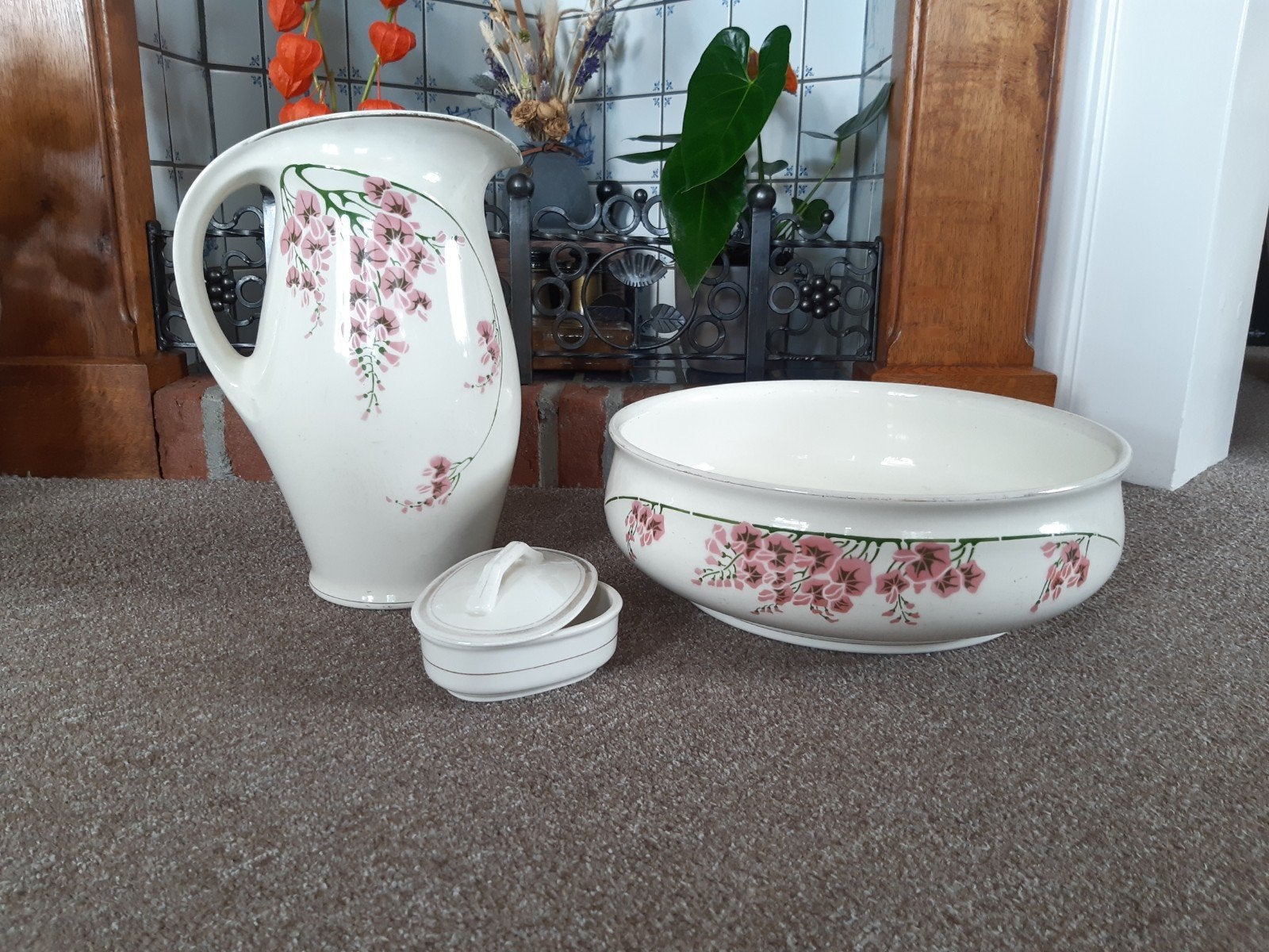 Lampetstel met bloemmotief, Ophalen