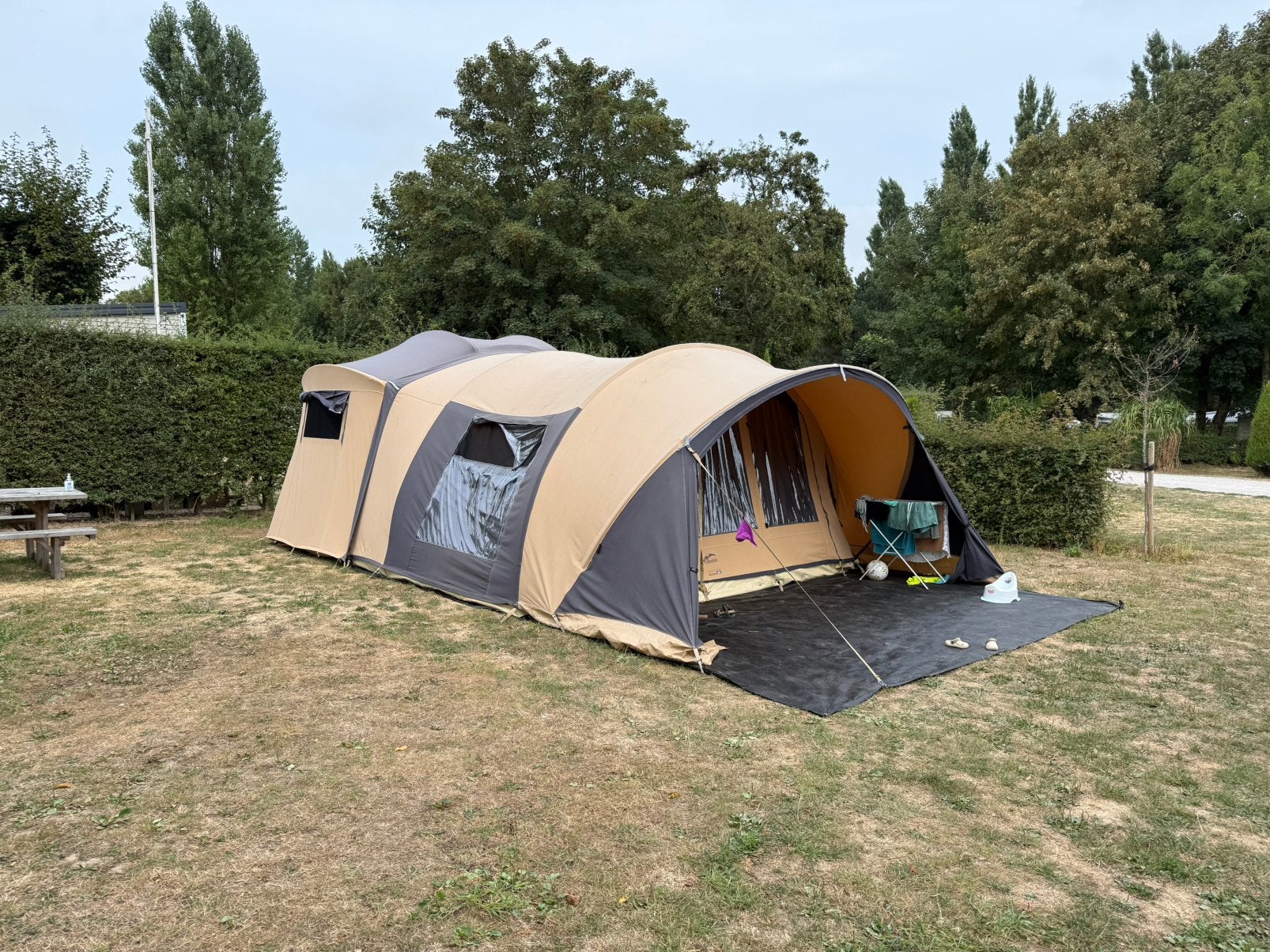 2023 Cabanon Mercury Deluxe vouwwagen met avant-garde pakket, Caravans en Kamperen, Ophalen, Beige, Cabanon, Aanwezig