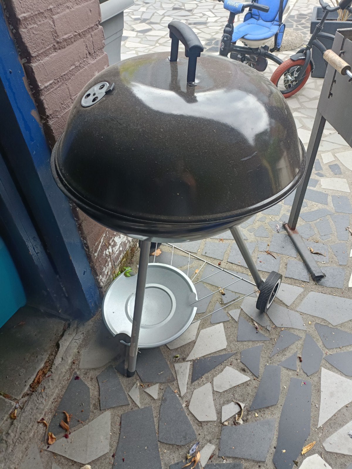 houtskoolbarbecue, Ophalen, Zo goed als nieuw