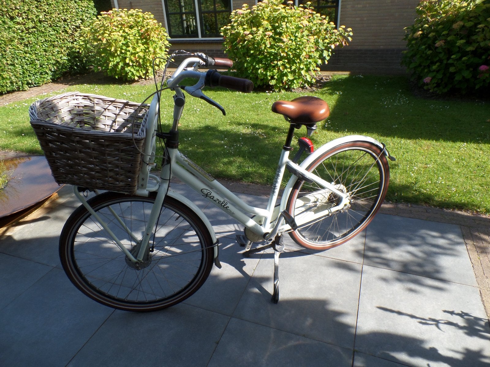 Gazelle Grace fiets met mand!, Fietsen en Brommers, Fietsen | Dames | Damesfietsen, Gebruikt, Versnellingen, Ophalen of Verzenden