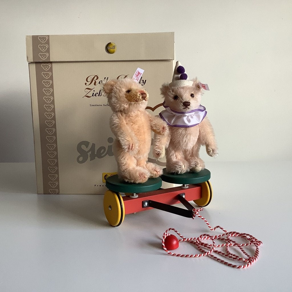 nieuw: Steiff "Rolly Drolly" trekwagen met 2 teddyberen, Verzamelen, Beren en Cherished Teddies, Ophalen of Verzenden, Nieuw, Stoffen beer