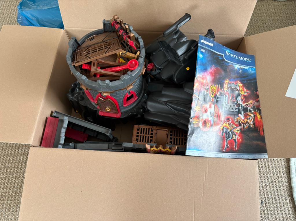 Playmobil Kasteel Novelmore - nagenoeg compleet, Ophalen, Zo goed als nieuw