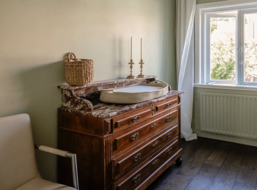 Antieke commode met rood marmeren blad – prachtige staat, Ophalen