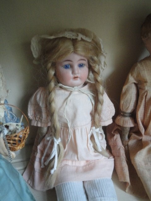 antieke HEUBACH pop met LEREN LIJFJE /vlechten, hoogte 36 cm, Ophalen of Verzenden