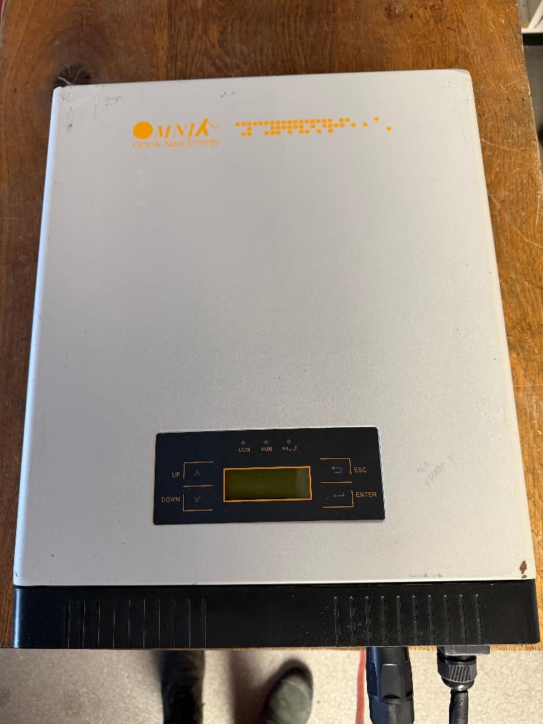 JFY suntwins 5000 solar omvormer 5500 watt, Doe-het-zelf en Verbouw, Ophalen of Verzenden, Zo goed als nieuw, Kabel of Snoer
