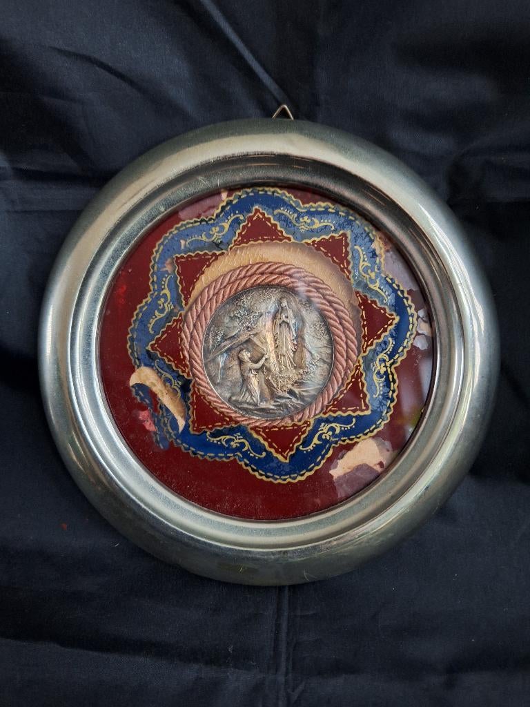 Vintage Lijst Plaquette van onze Lieve Vrouw Lourdes, Antiek en Kunst, Antiek | Religie, Ophalen