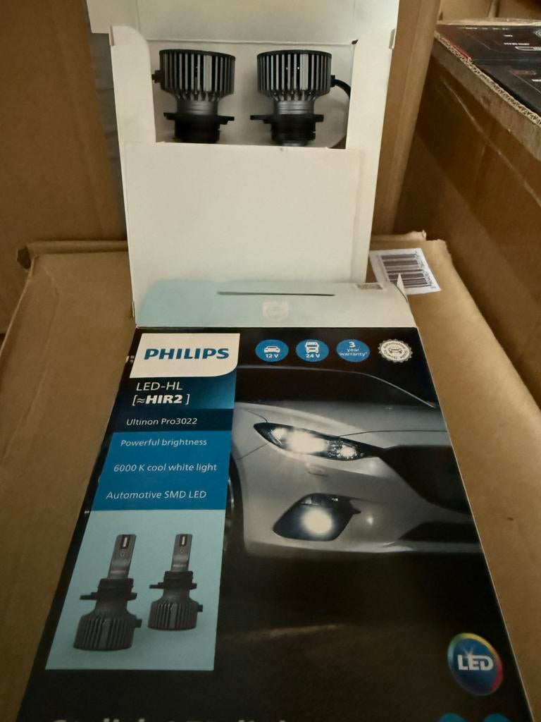 Philips Ultinon Pro3022 LED-HL HiR2 dodge ram 2013-2018, Auto-onderdelen, Verlichting, Ophalen of Verzenden, Nieuw, Dodge