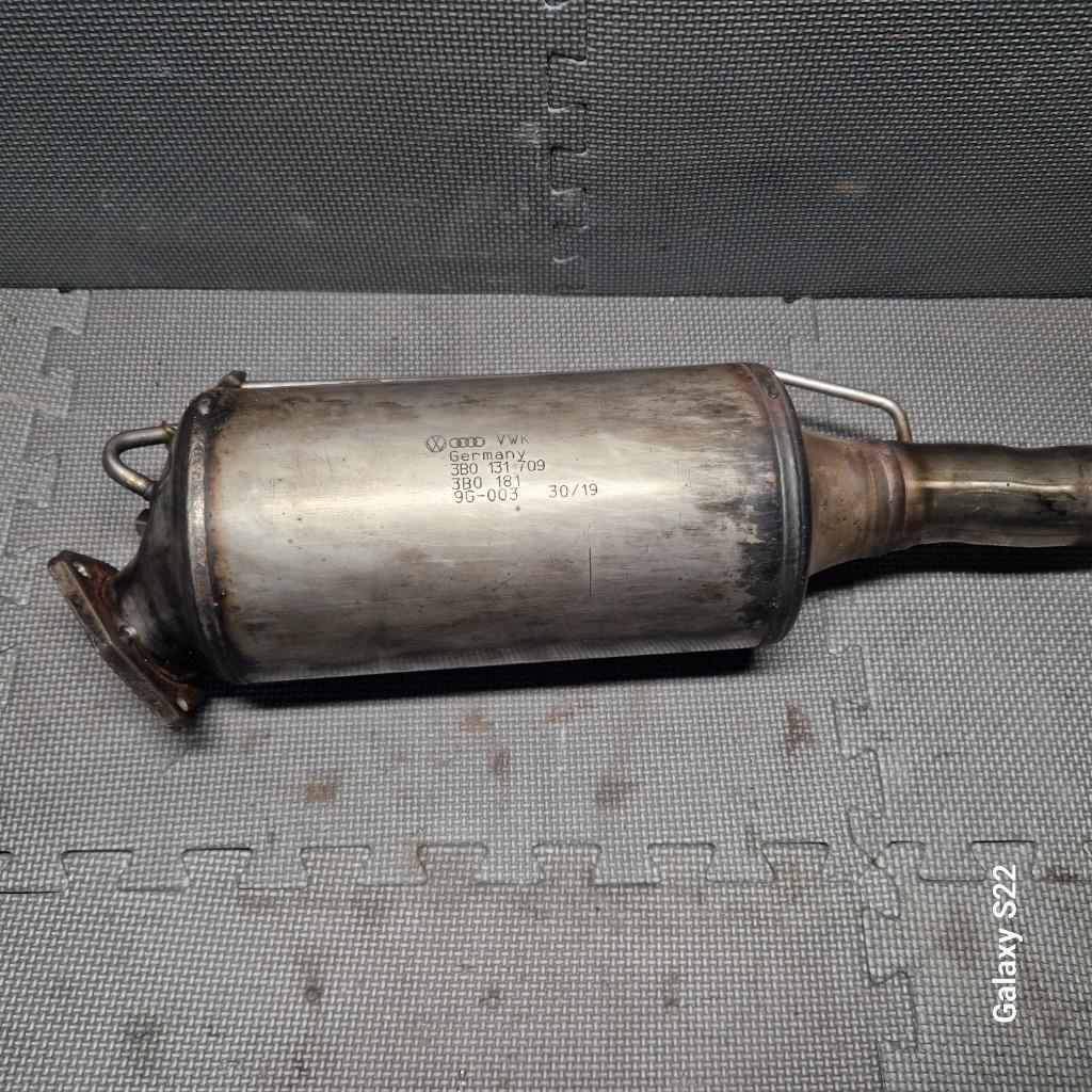VW PASSAT B 5.5 ROETFILTER DPF / 3B0 131 709, Gebruikt, Volkswagen, Ophalen of Verzenden, VW