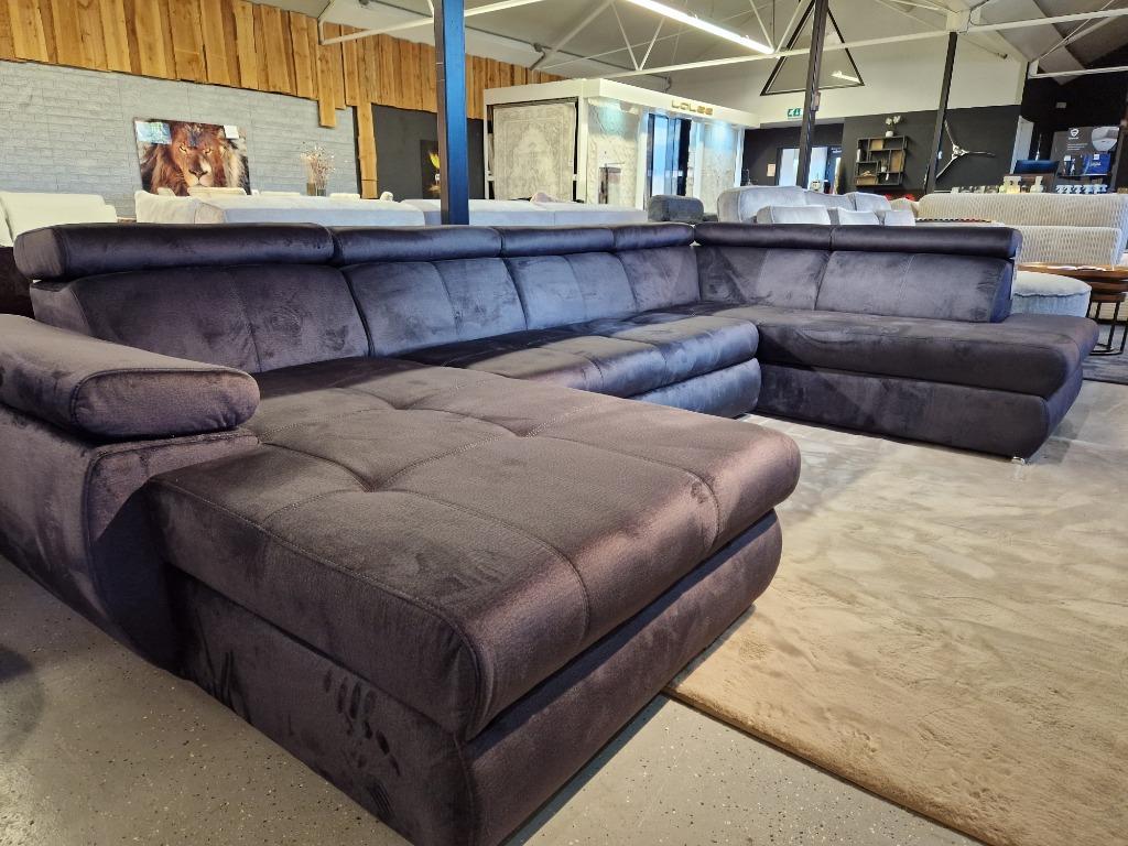 Voorraad | Velvet U-bank | slaapbank | Showroom Utrecht