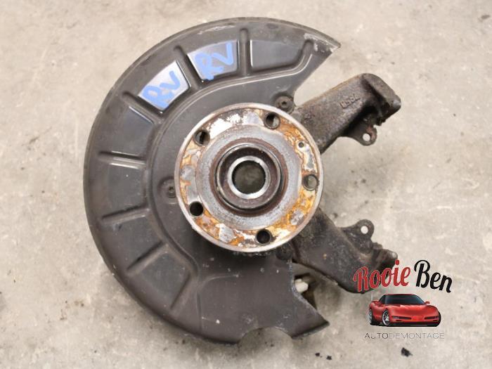 Fusee rechts-voor van een Volkswagen Golf, Gebruikt, -, Volkswagen, -
